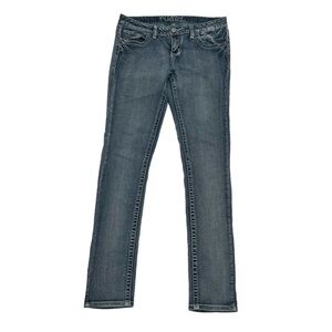 Rue21 Low Rise Skinny Jeans Size 7/8 Long Women’s